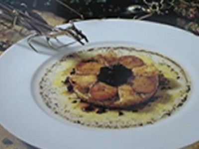 Risotto de foie gras, truffes noires et langoustines