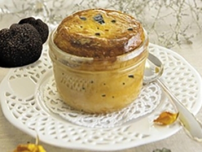 Soufflé à la truffe noire